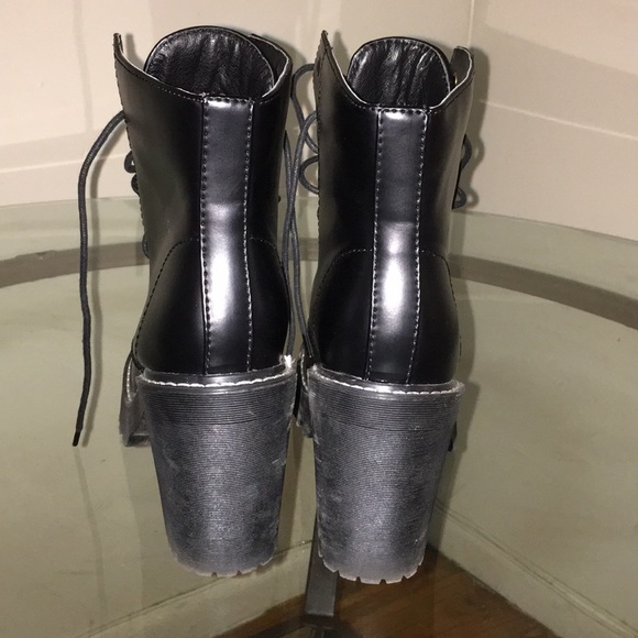 Lug boots - Picture 3 of 4